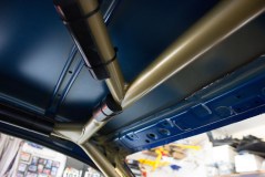 driver's side top bar